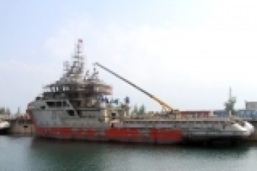 DQS hạ thủy tàu dịch vụ đa năng công suất 12.000 mã lực