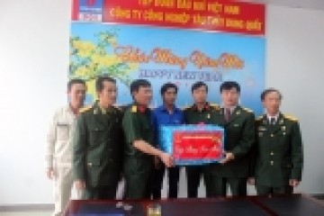 Hội Cựu chiến binh Tập đoàn thăm và chúc tết Hội Cựu chiến binh DQS