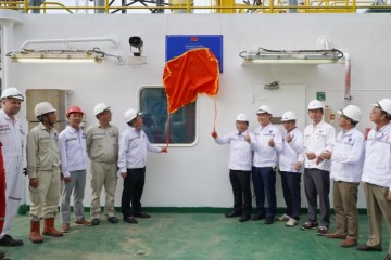 Đảng ủy- Công đoàn PVSM Tổng kết phong trào thi đua trên Giàn Tam Đảo 02